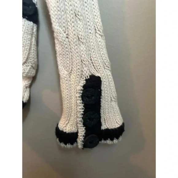 Hand Knit Chunky White and Black Button Up Sweater, Fresh Produce, Cardigan - Picture 5 of 9